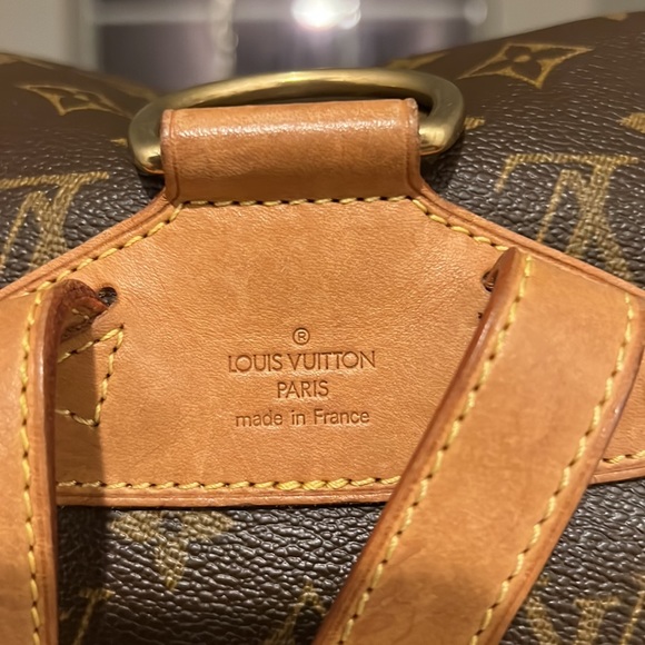 🤎Authentic LV Montsouris MM Backpack🤎 - Picture 6 of 14